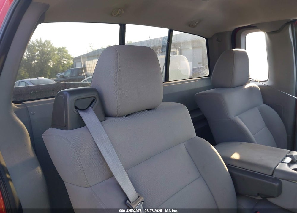 2004 FORD F-150 STX/XL/XLT VIN: 1FTRF12W14NC46982