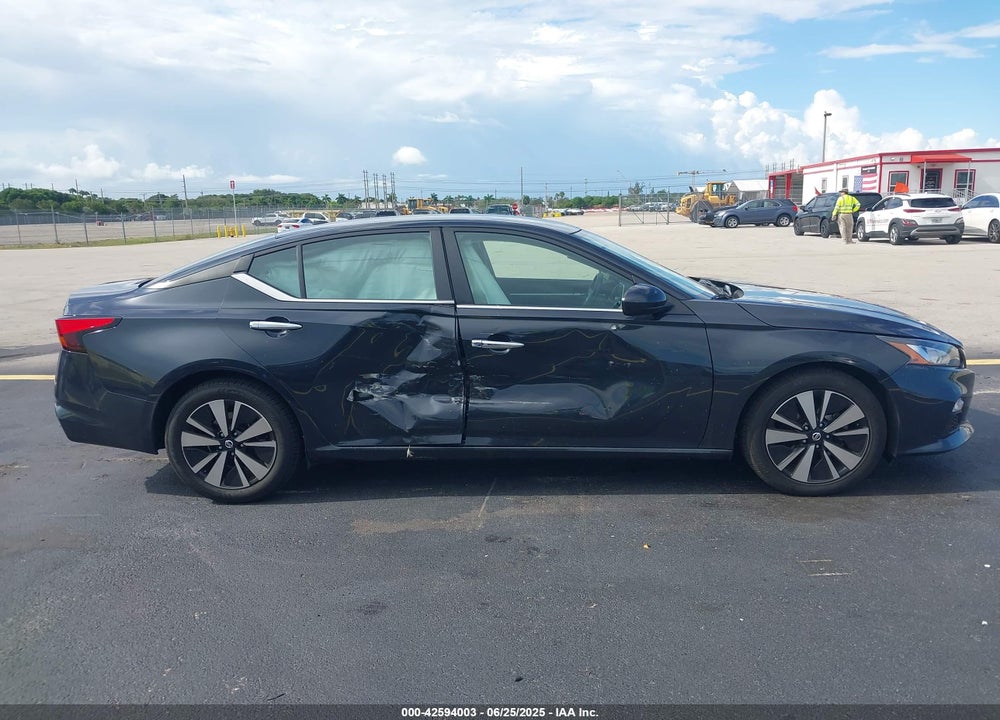 2022 NISSAN ALTIMA VIN: 1N4BL4DV4NN387214