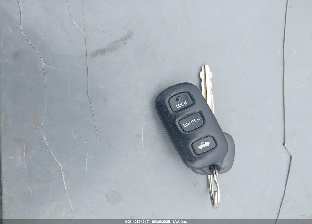 2000 TOYOTA AVALON XLS VIN: 4T1BF28B0YU087939