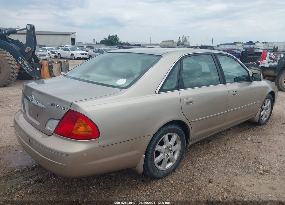 2000 TOYOTA AVALON XLS VIN: 4T1BF28B0YU087939