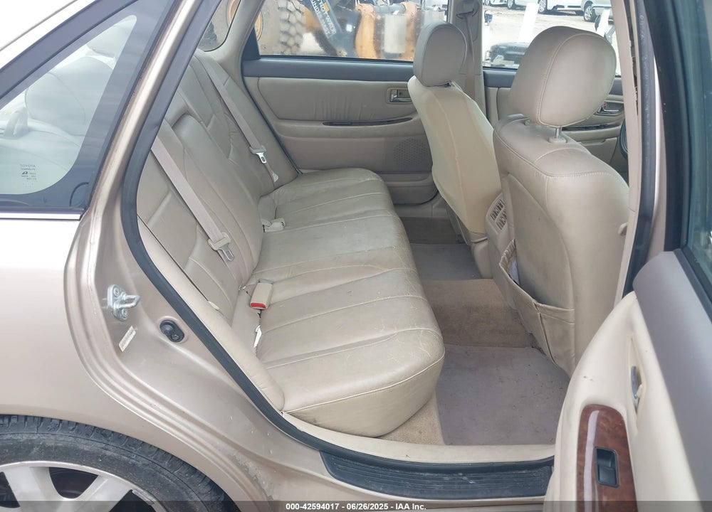 2000 TOYOTA AVALON XLS VIN: 4T1BF28B0YU087939