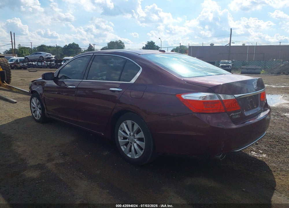2015 HONDA ACCORD VIN: 1HGCR3F86FA023143