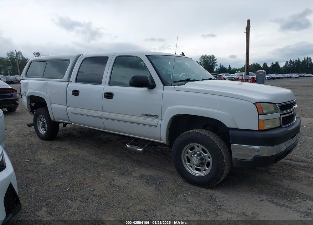 2006 CHEVROLET SILVERADO 2500HD LT2 VIN: 1GCHK23U86F271370