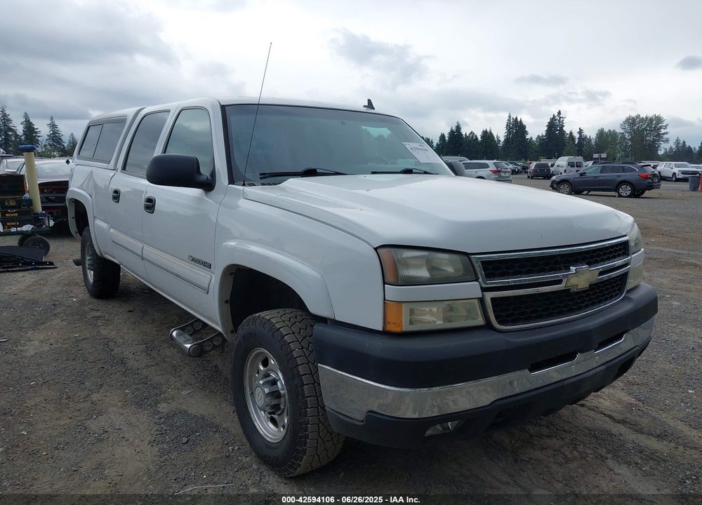 2006 CHEVROLET SILVERADO 2500HD LT2 VIN: 1GCHK23U86F271370