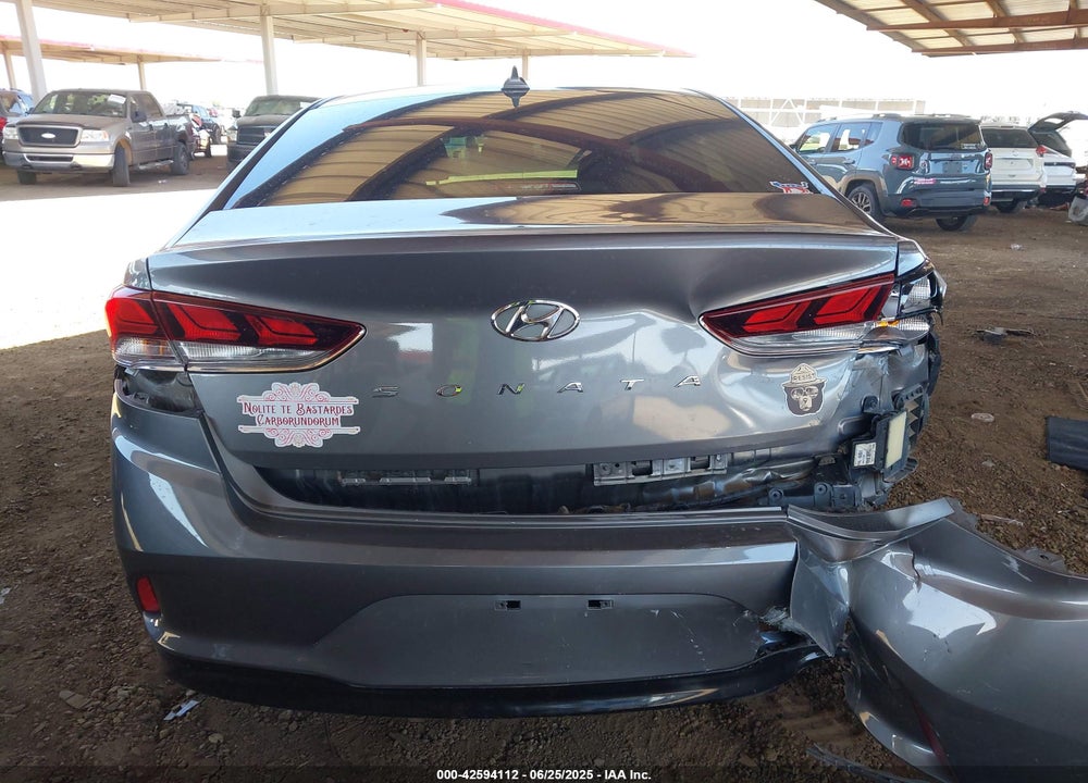 2018 HYUNDAI SONATA VIN: 5NPE34AFXJH620639