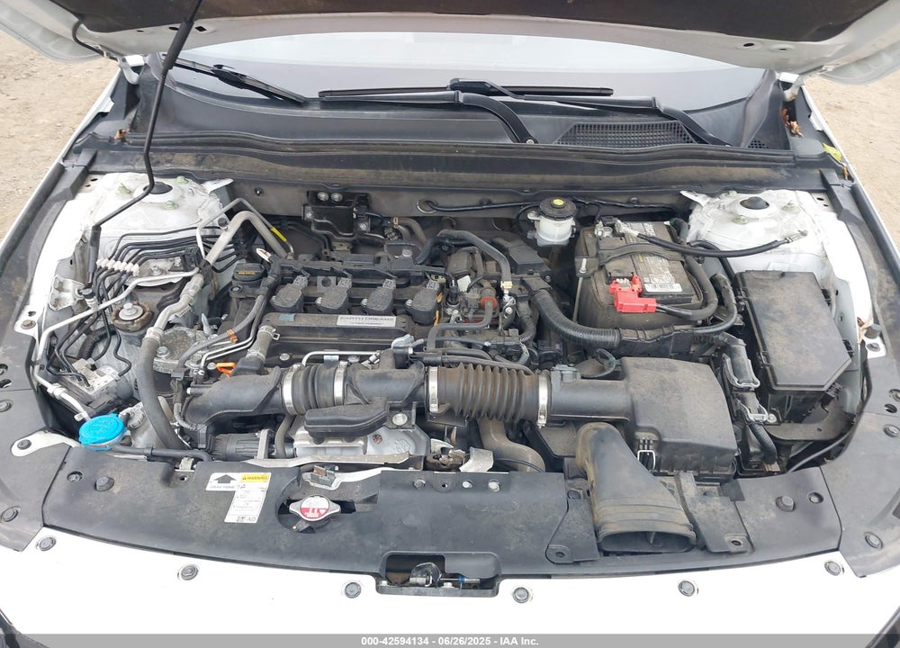 2018 HONDA ACCORD VIN: 1HGCV1F14JA136097