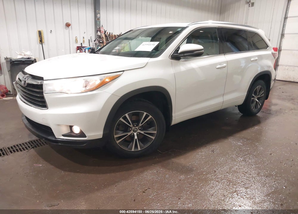 2016 TOYOTA HIGHLANDER VIN: 5TDJKRFH4GS270288