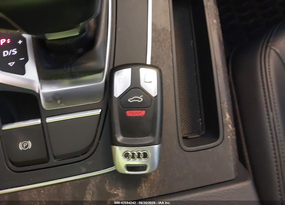 2018 AUDI Q5 VIN: WA1BNAFY4J2129856