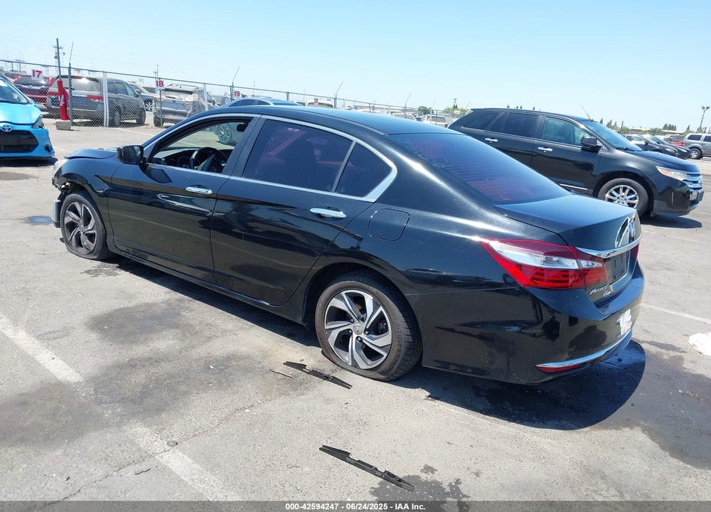 2016 HONDA ACCORD VIN: 1HGCR2F31GA195371