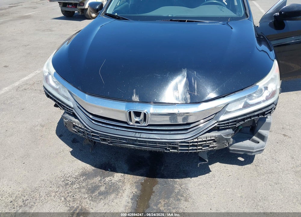 2016 HONDA ACCORD VIN: 1HGCR2F31GA195371