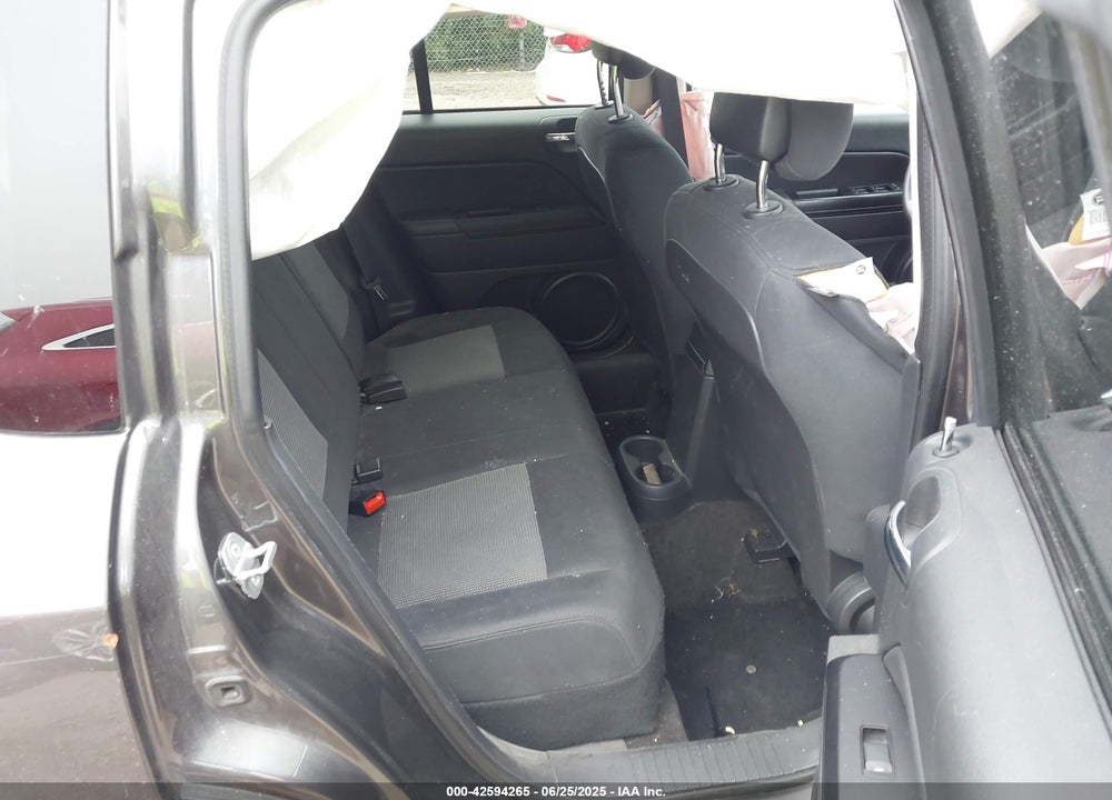 2014 JEEP COMPASS VIN: 1C4NJCBB7ED826248