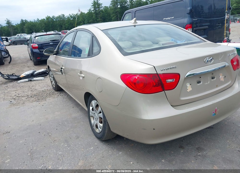 2010 HYUNDAI ELANTRA VIN: KMHDU4AD5AU081355