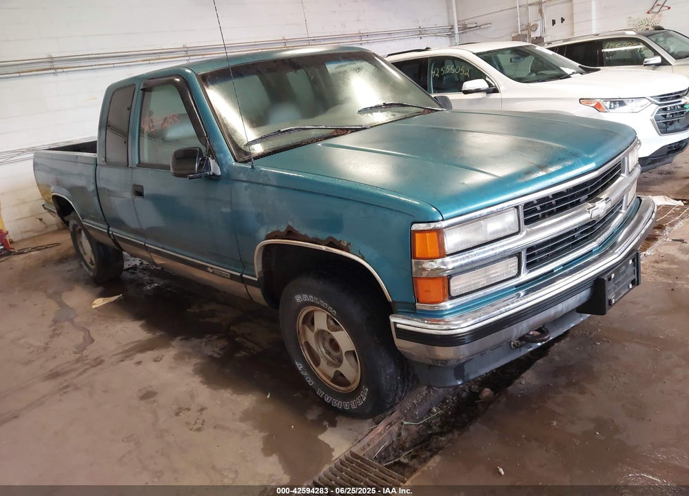 1997 CHEVROLET K1500 FLEETSIDE VIN: 2GCEK19R7V1268398