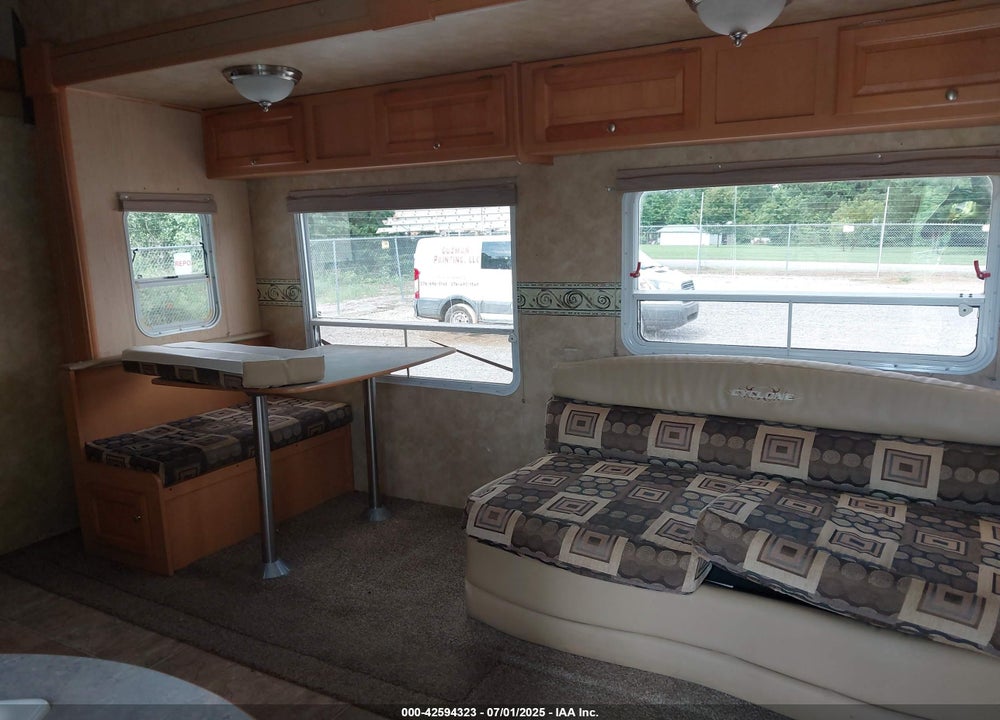 2008 HEARTLAND CYCLONE VIN: 5SFGF383X8E007417
