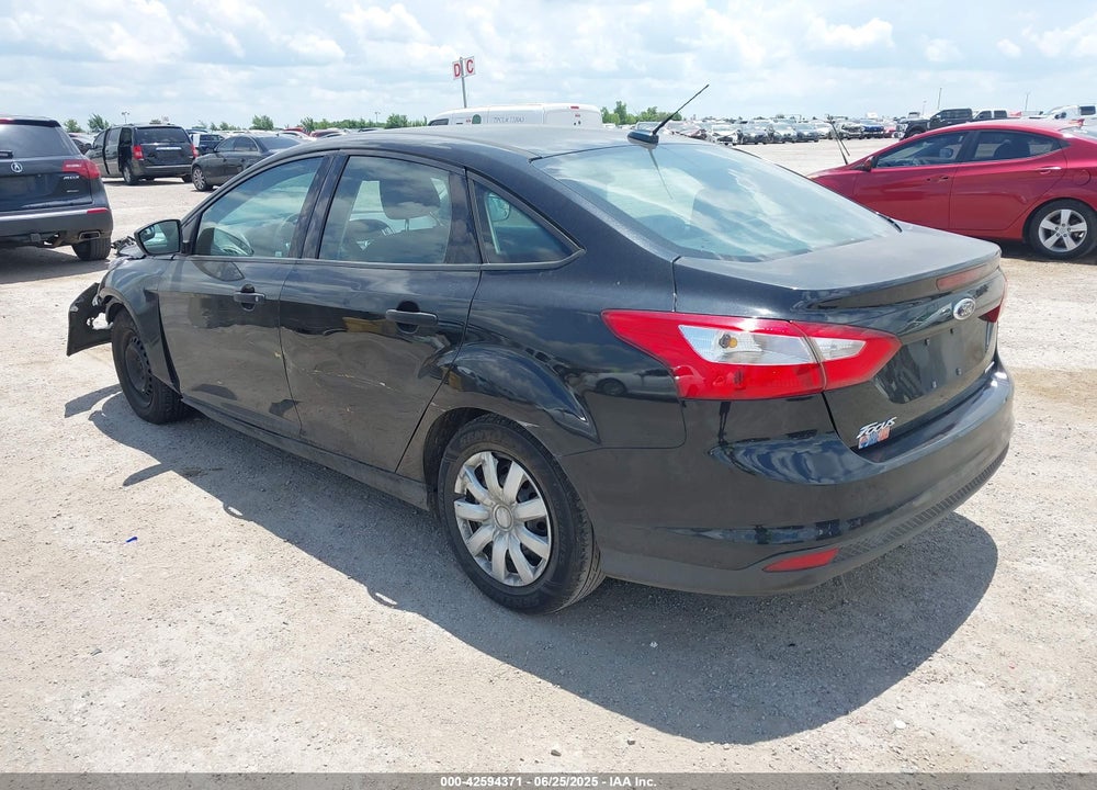 2014 FORD FOCUS VIN: 1FADP3E2XEL372384