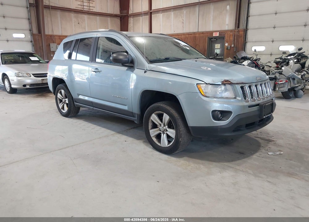 2013 JEEP COMPASS LATITUDE VIN: 1C4NJDEB1DD207743