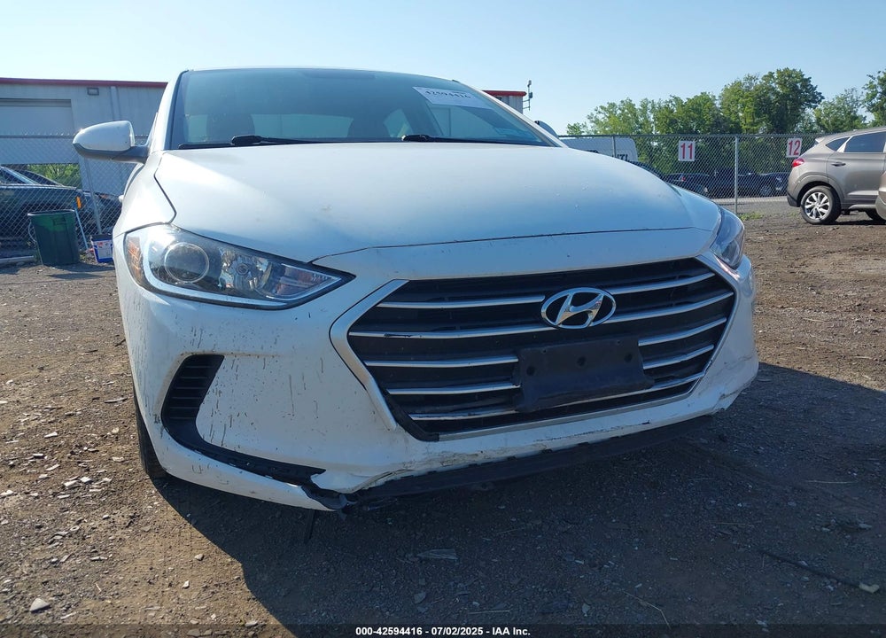 2018 HYUNDAI ELANTRA VIN: 5NPD74LF9JH311516