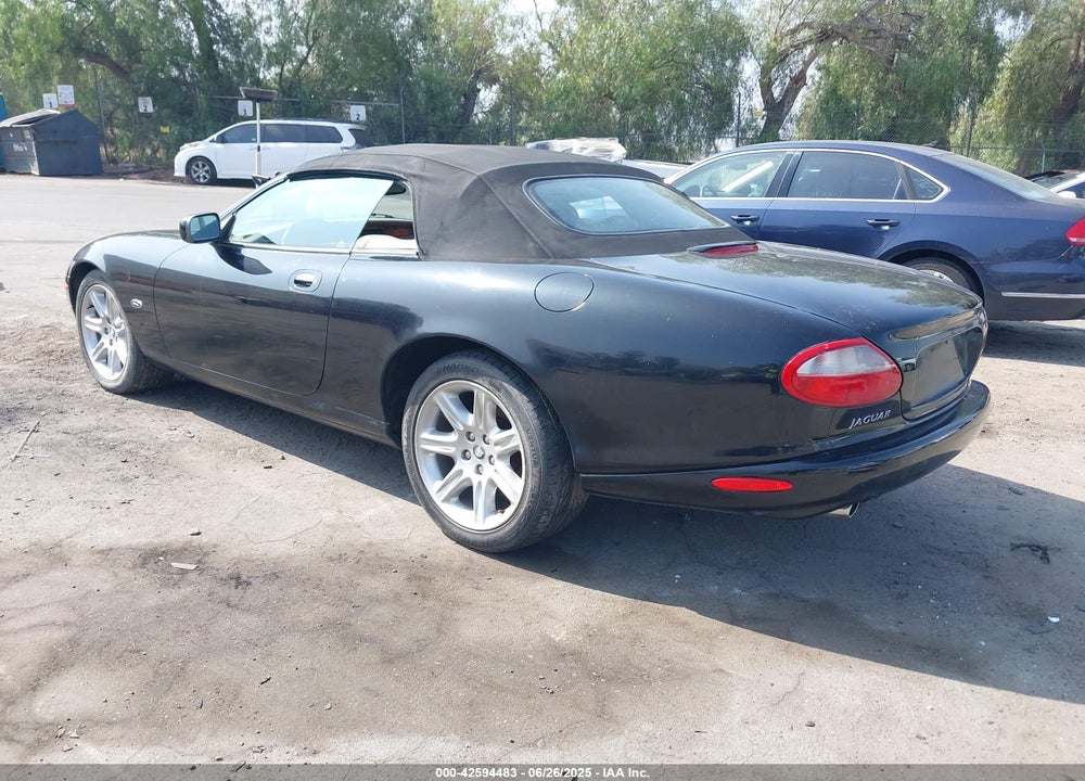 2000 JAGUAR XK8 VIN: SAJJA42C9YNA07614