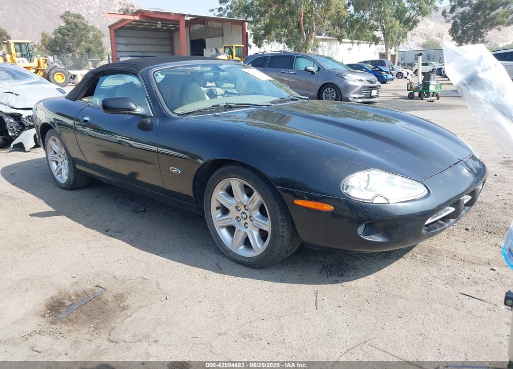2000 JAGUAR XK8 VIN: SAJJA42C9YNA07614