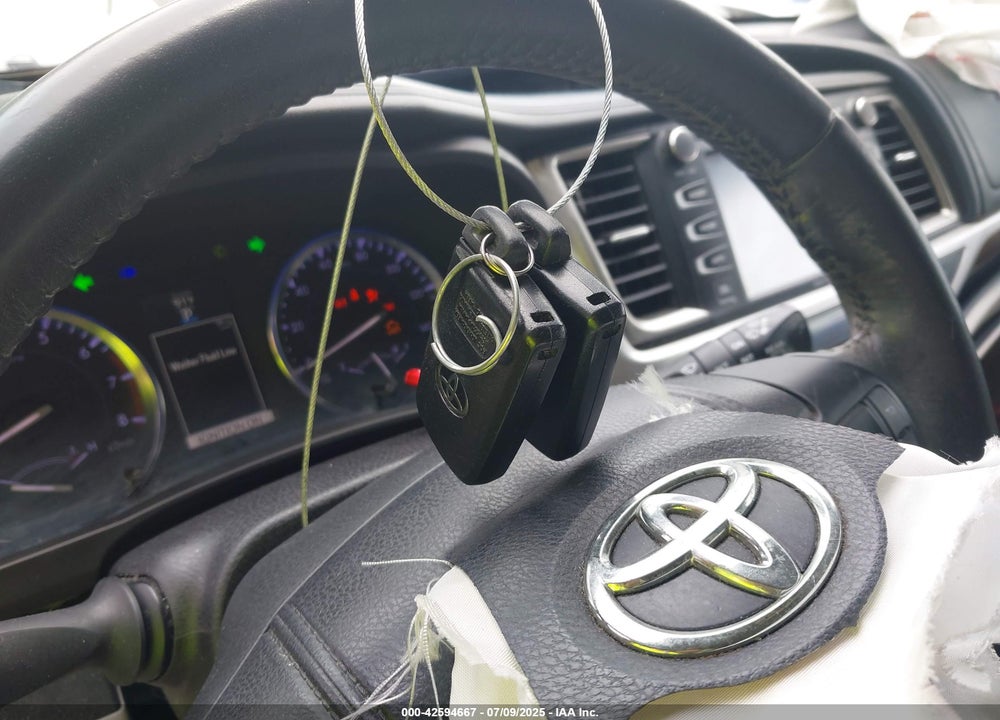 2014 TOYOTA HIGHLANDER VIN: 5TDDKRFH3ES048710