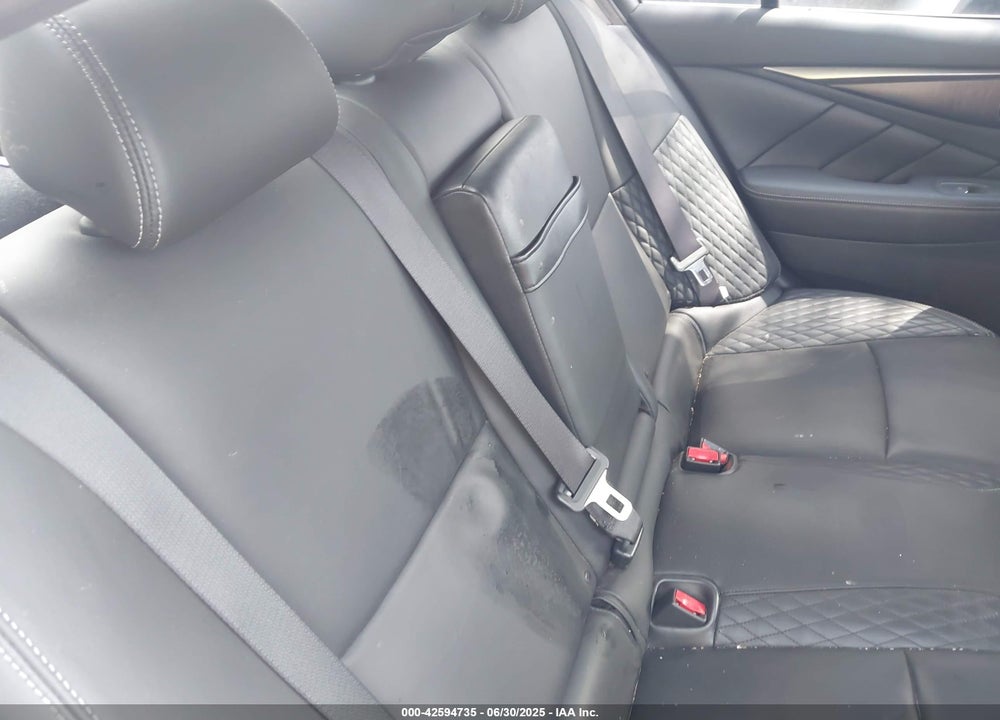 2017 INFINITI Q50 VIN: JN1EV7AR2HM840446