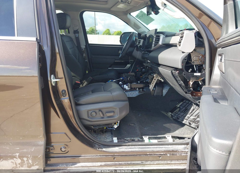 2024 TOYOTA TUNDRA VIN: 5TFJA5DB7RX131246