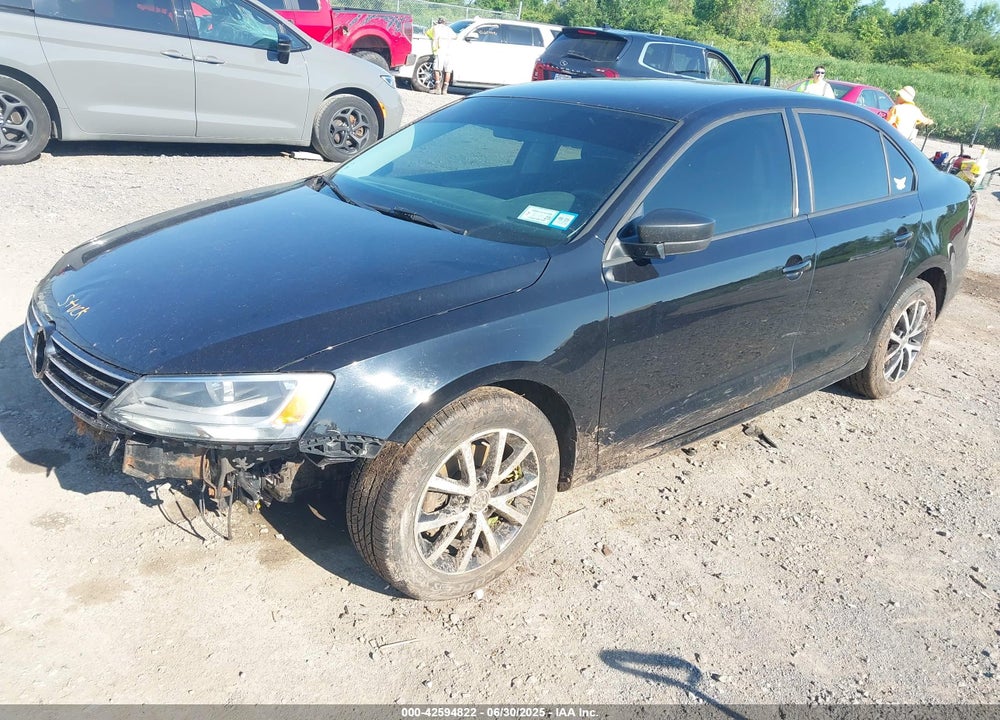 2016 VOLKSWAGEN JETTA VIN: 3VWD67AJ7GM295375