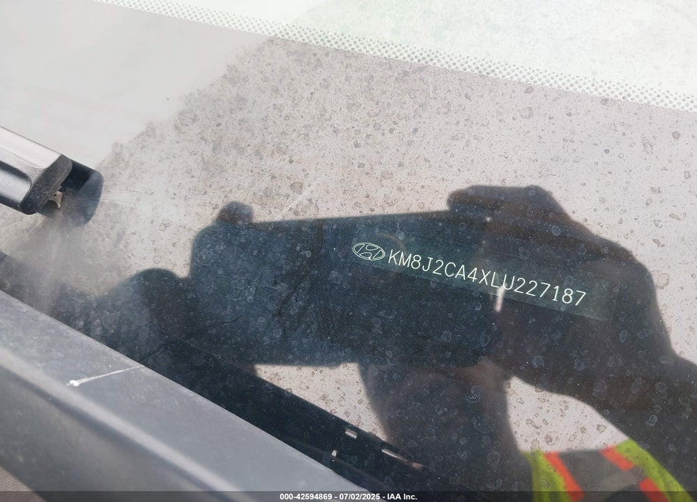 2020 HYUNDAI TUCSON VIN: KM8J2CA4XLU227187
