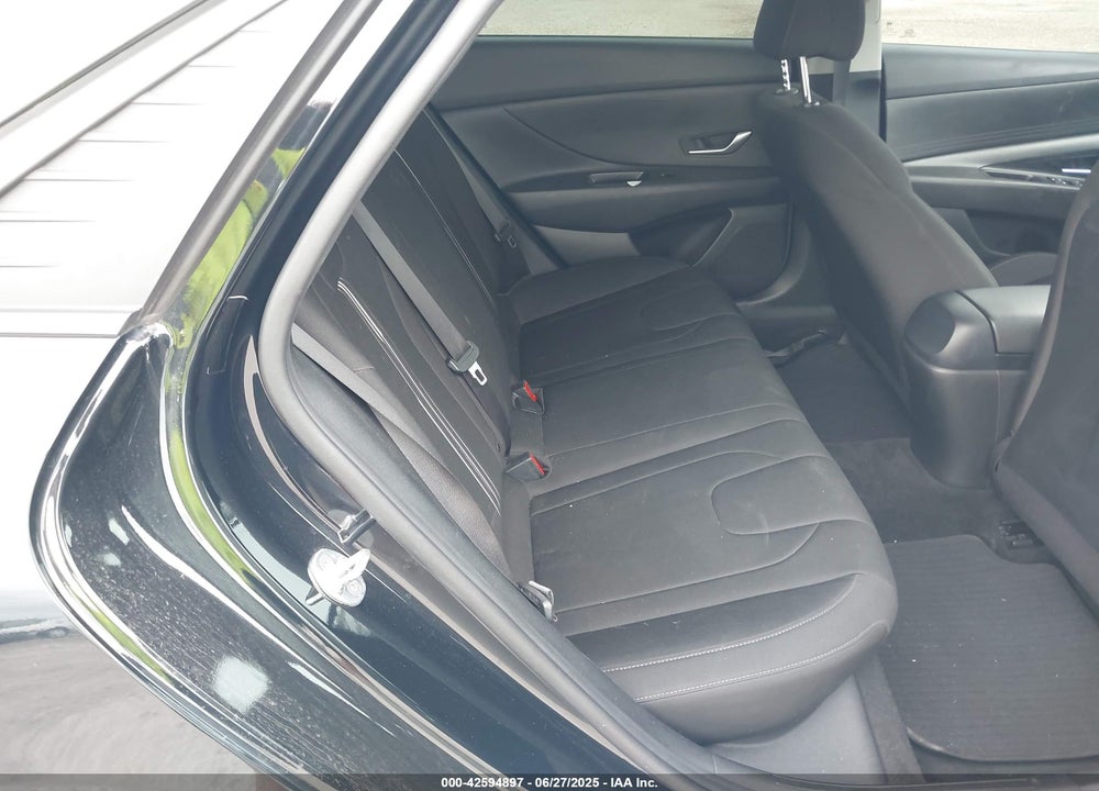 2023 HYUNDAI ELANTRA SEL VIN: 5NPLM4AG2PH093458