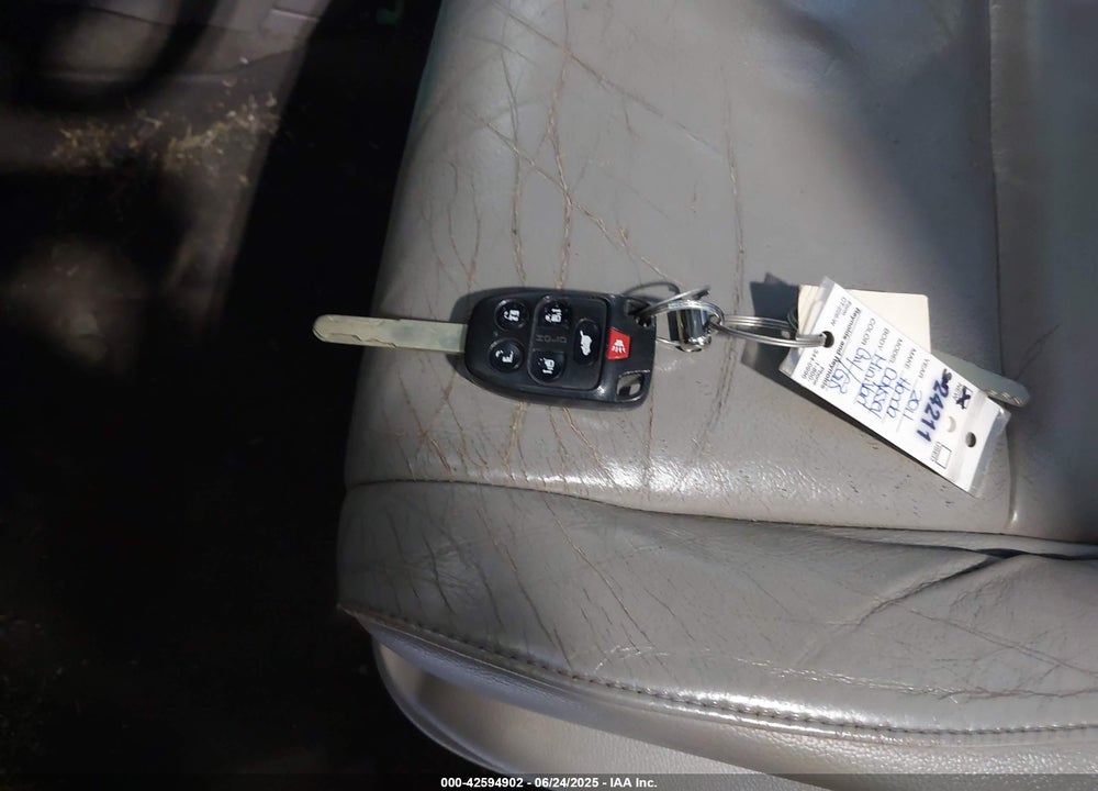 2011 HONDA ODYSSEY EX-L VIN: 5FNRL5H65BB051888