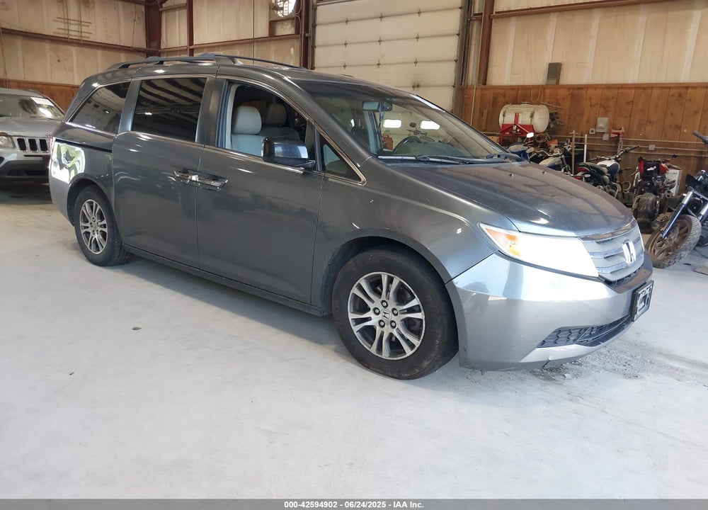 2011 HONDA ODYSSEY EX-L VIN: 5FNRL5H65BB051888