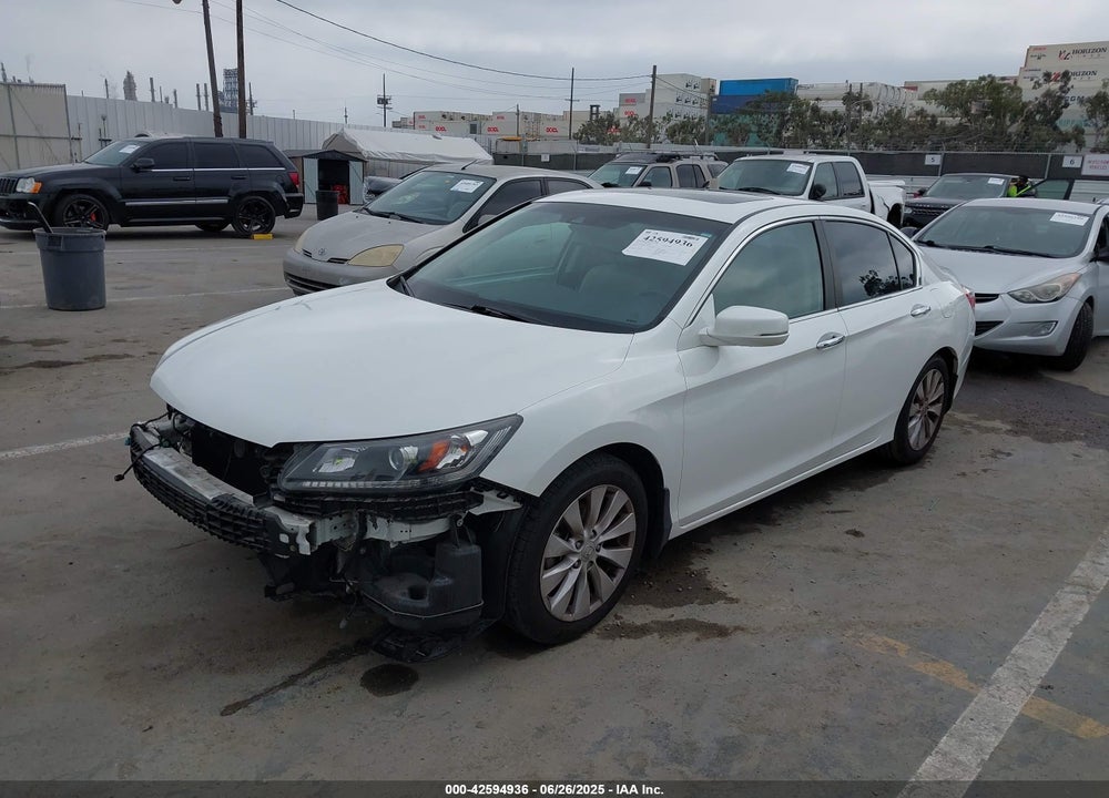2013 HONDA ACCORD VIN: 1HGCR2F84DA071599