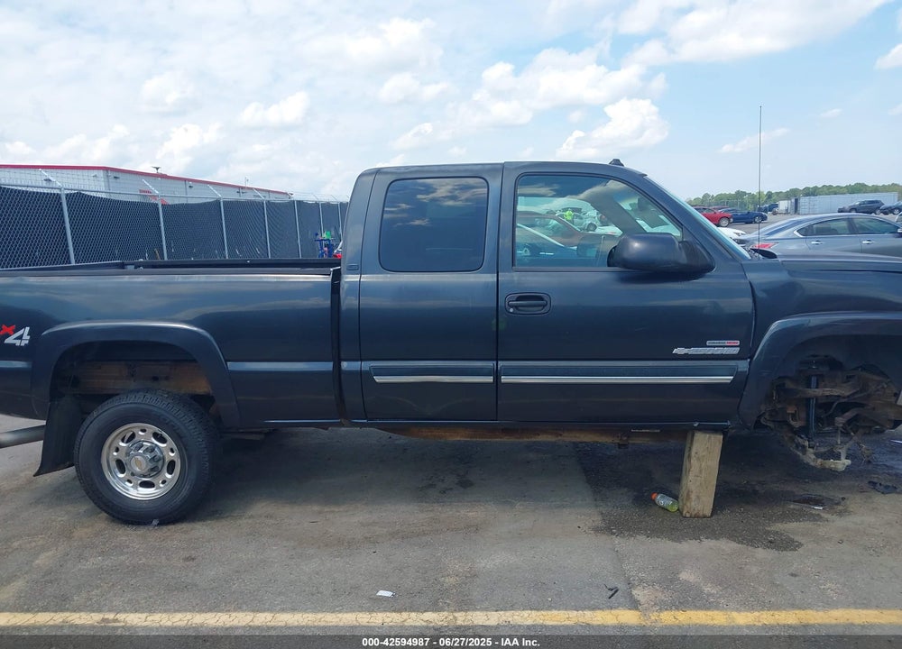 2003 CHEVROLET SILVERADO 2500HD LS VIN: 1GCHK29153E264570
