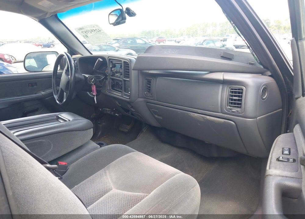 2003 CHEVROLET SILVERADO 2500HD LS VIN: 1GCHK29153E264570