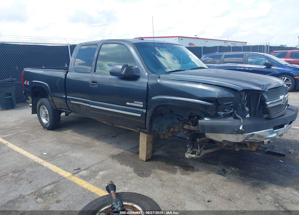 2003 CHEVROLET SILVERADO 2500HD LS VIN: 1GCHK29153E264570