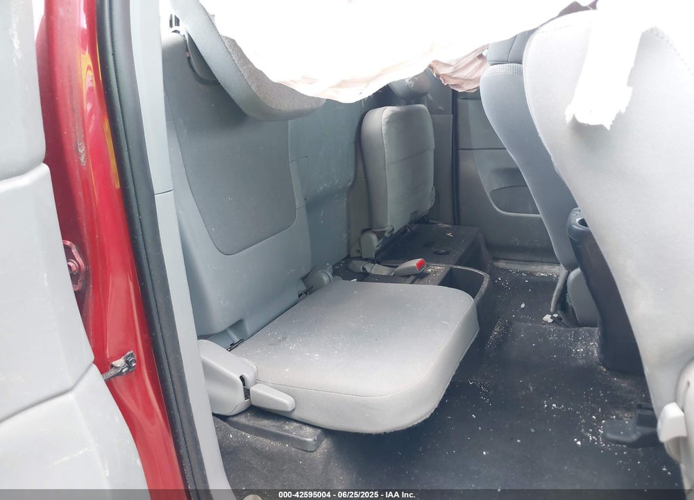 2015 TOYOTA TACOMA VIN: 5TFTX4CN4FX064582