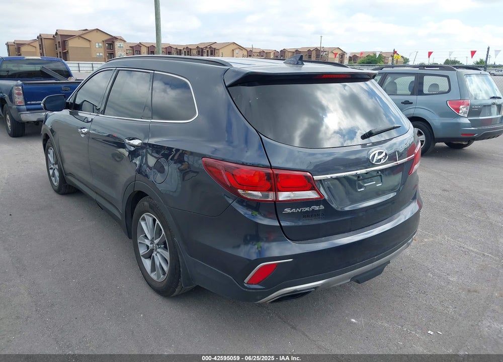 2017 HYUNDAI SANTA FE VIN: KM8SN4HF5HU205582