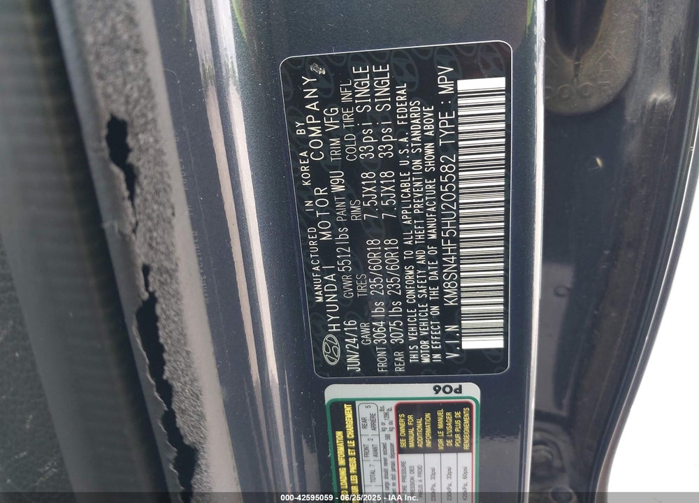 2017 HYUNDAI SANTA FE VIN: KM8SN4HF5HU205582