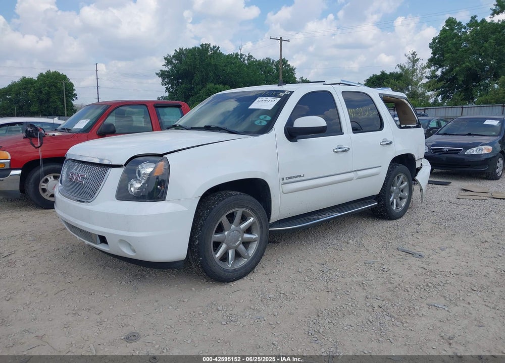 2007 GMC YUKON VIN: 1GKFK63827J352773