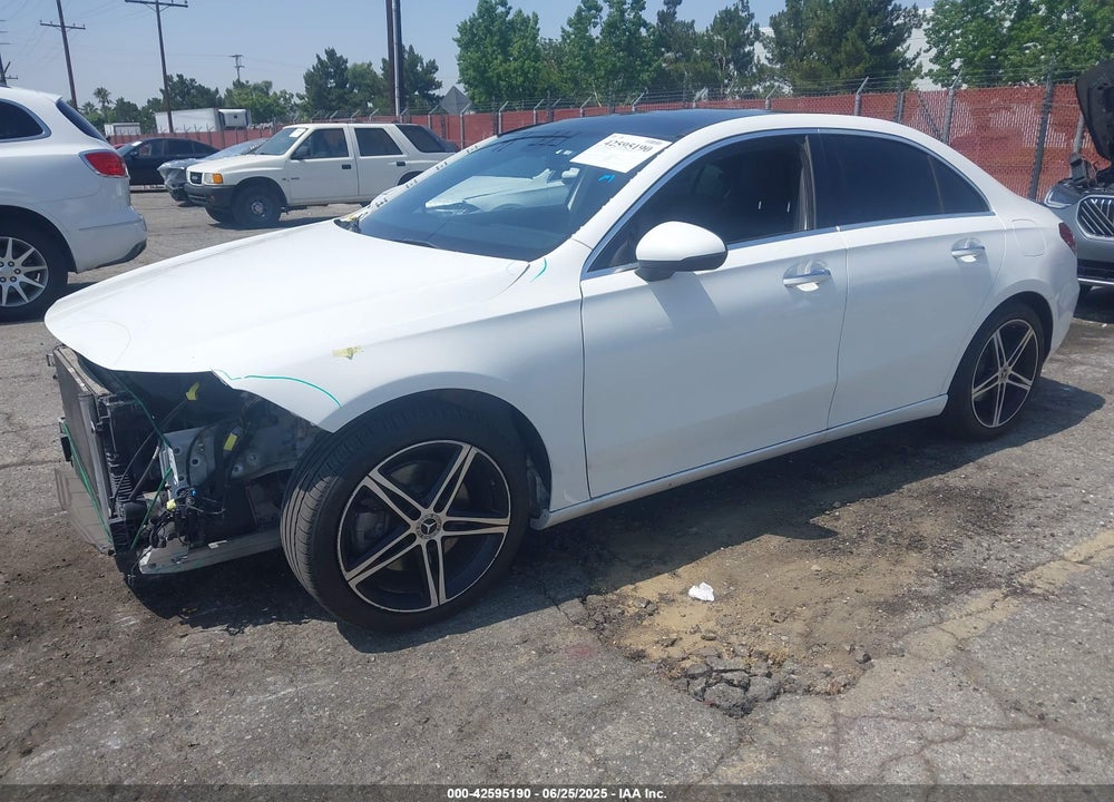 2019 MERCEDES-BENZ A 220 VIN: WDD3G4EBXKW031742