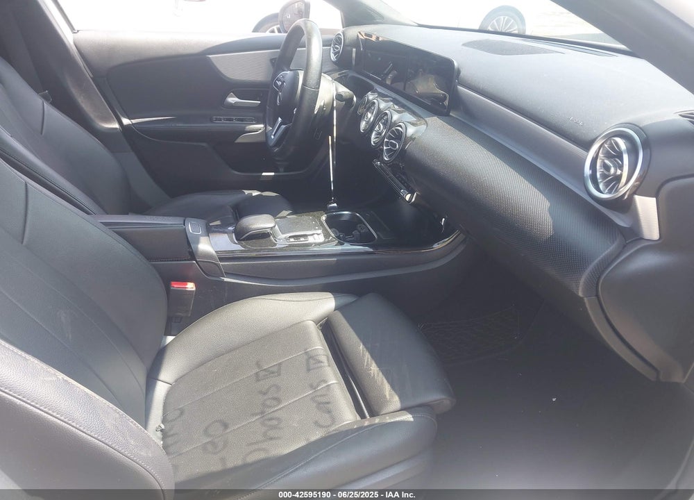 2019 MERCEDES-BENZ A 220 VIN: WDD3G4EBXKW031742