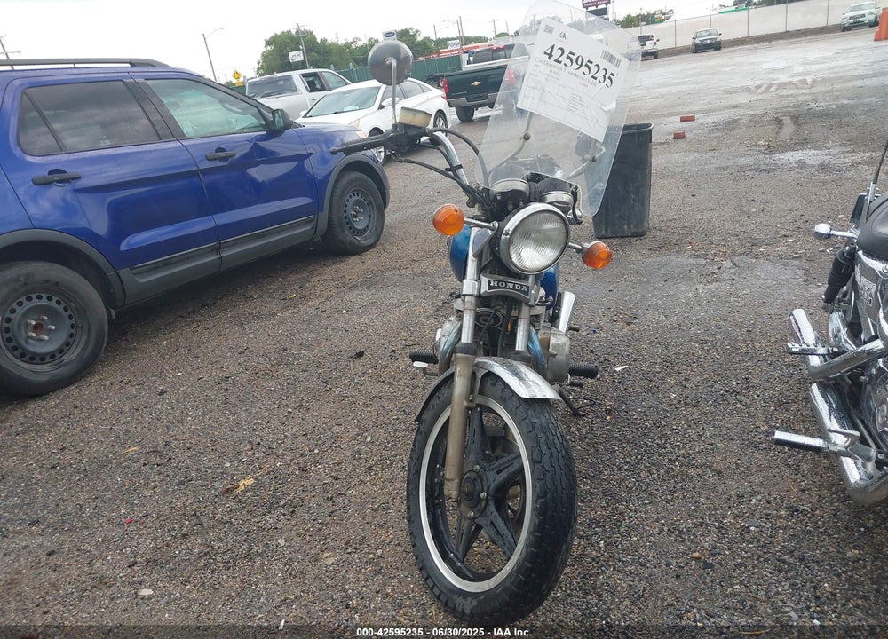 1981 HONDA CM400 A VIN: JH2NC0201BM200866