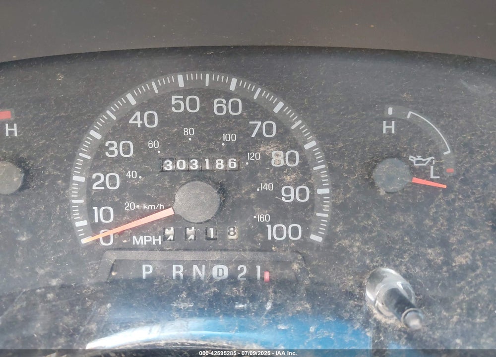 1998 FORD F-150 LARIAT/STANDARD/XL/XLT VIN: 1FTZF1760WKB31853
