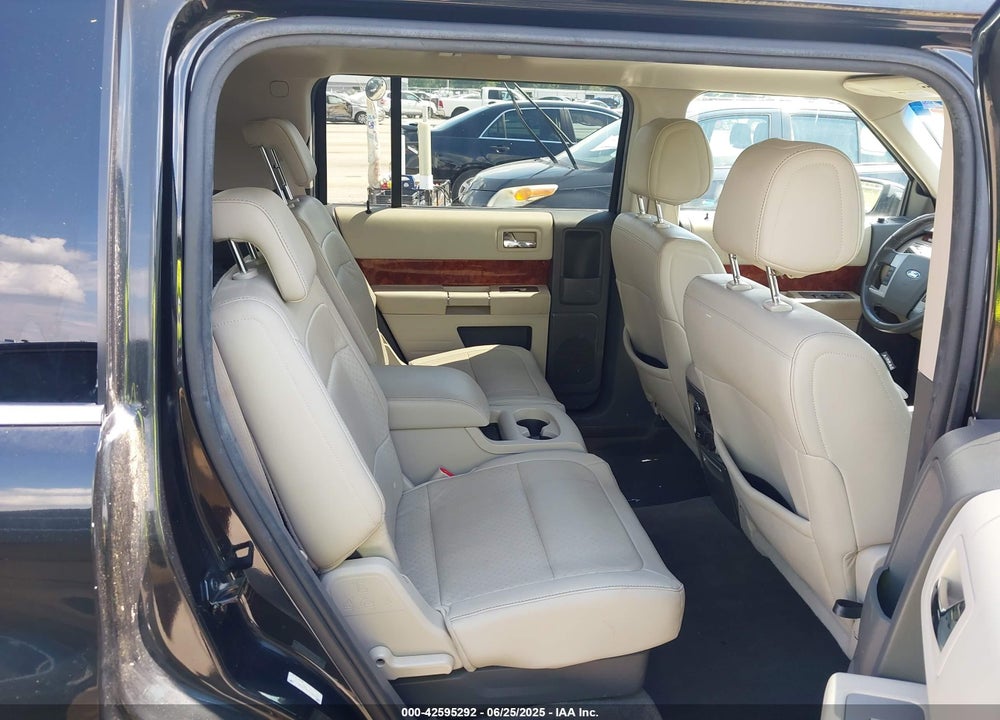 2011 FORD FLEX VIN: 2FMGK5DC8BBD20562