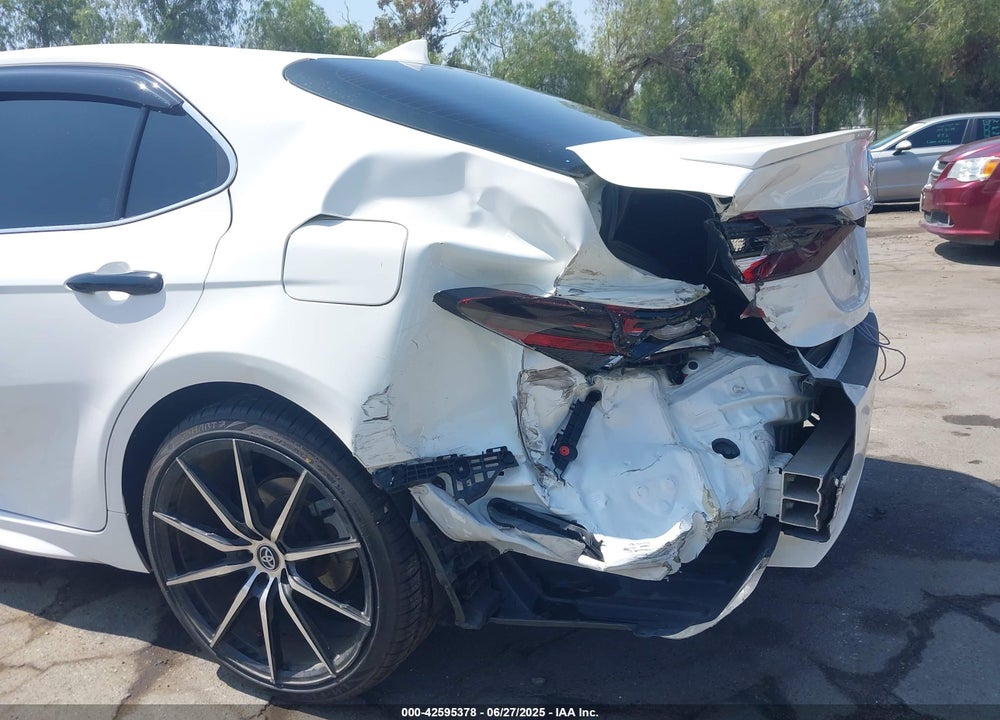 2021 TOYOTA CAMRY SE VIN: 4T1G11AK9MU558151