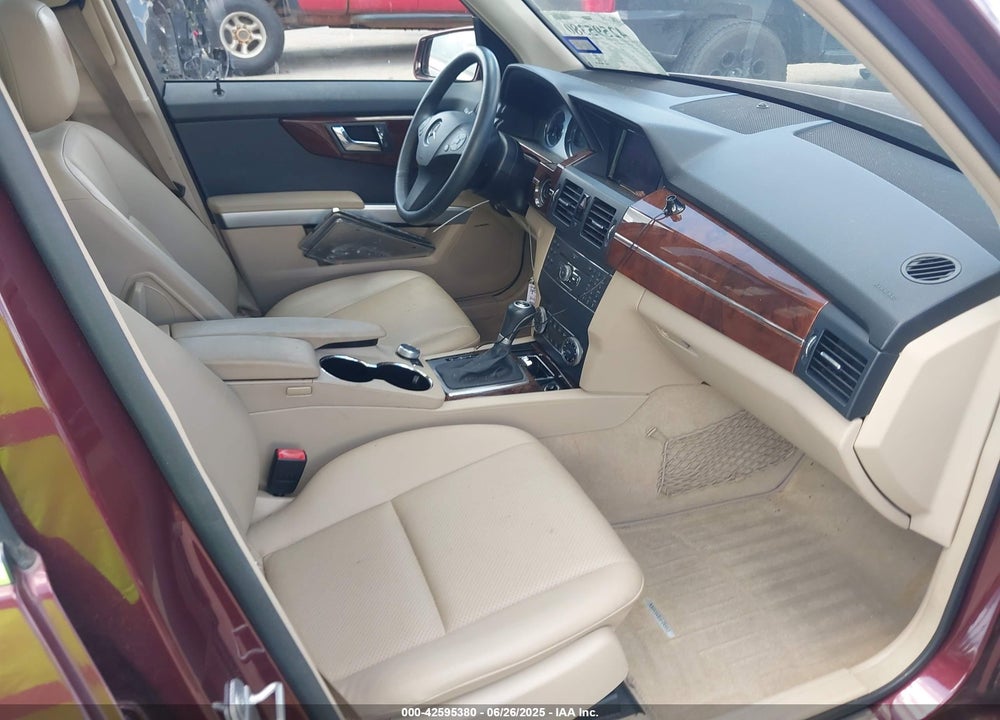 2010 MERCEDES-BENZ GLK-CLASS VIN: WDCGG5GB2AF370874