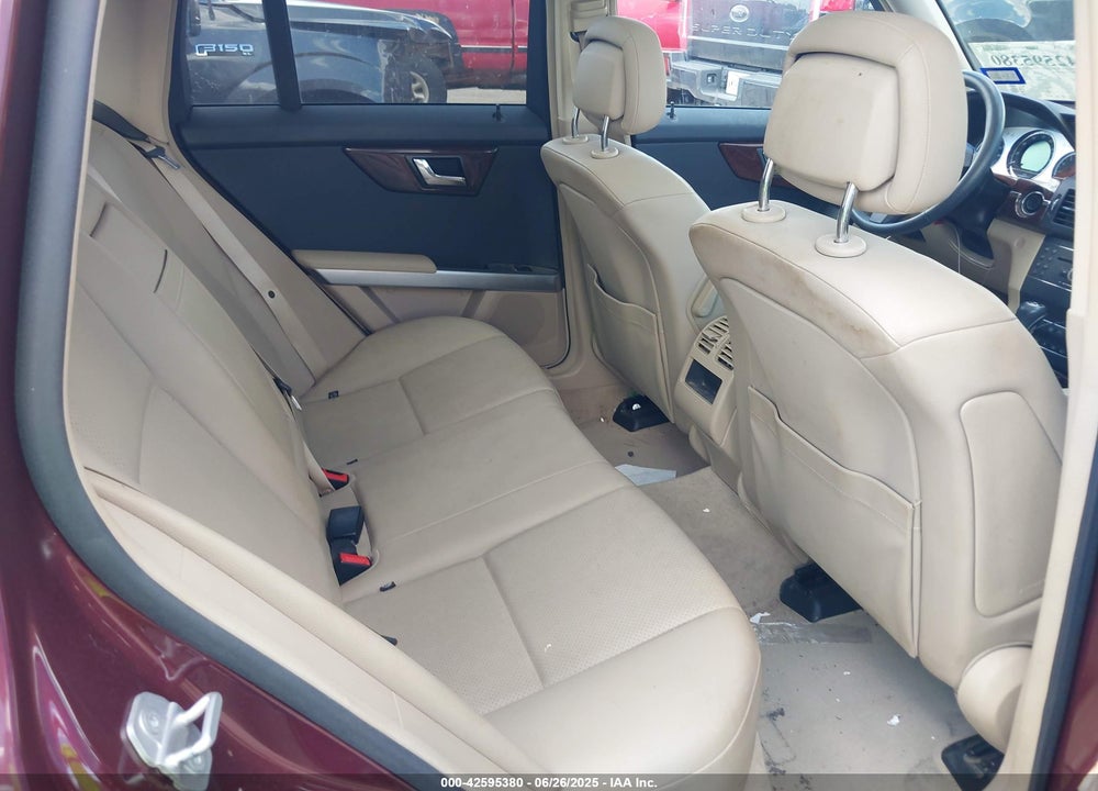 2010 MERCEDES-BENZ GLK-CLASS VIN: WDCGG5GB2AF370874