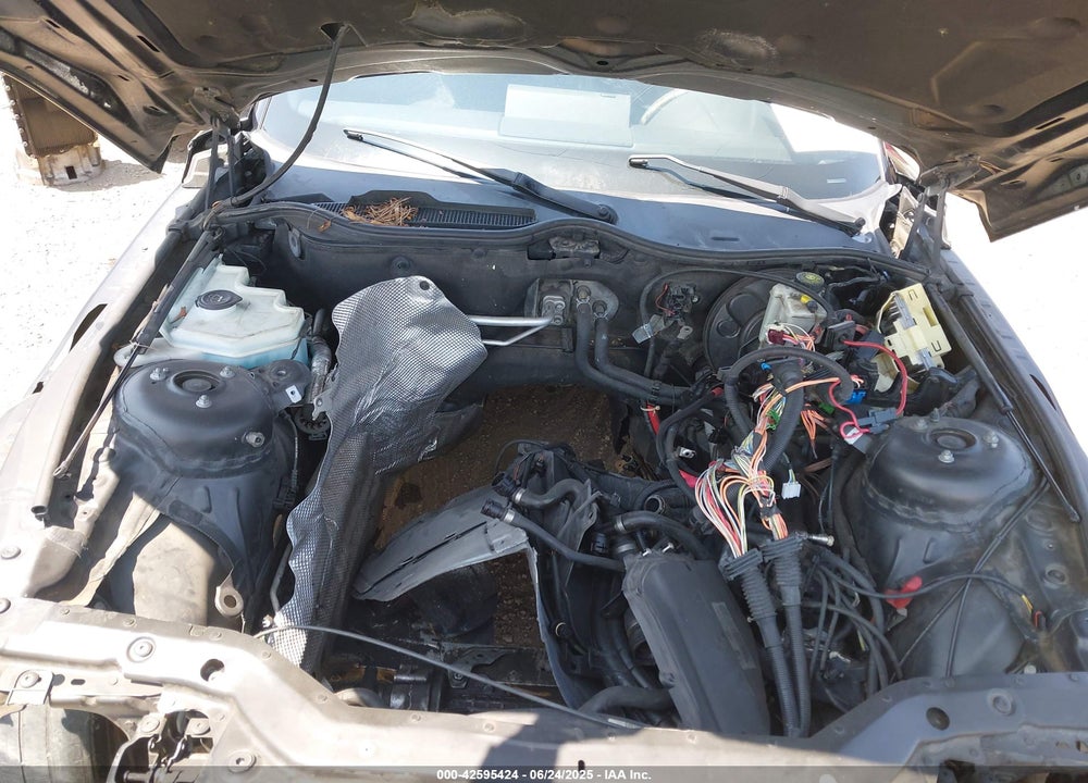 2011 BMW Z4 VIN: WBALM5C50BE378084