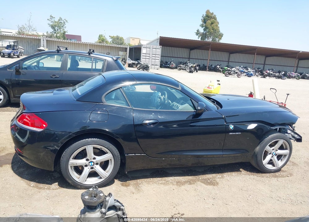 2011 BMW Z4 VIN: WBALM5C50BE378084