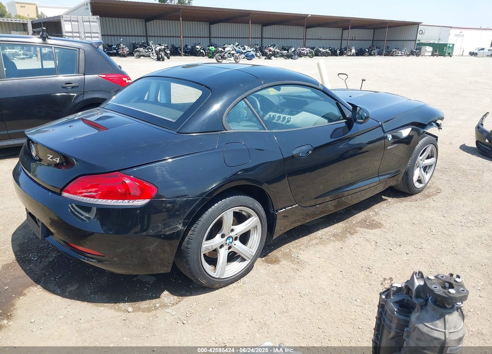 2011 BMW Z4 VIN: WBALM5C50BE378084